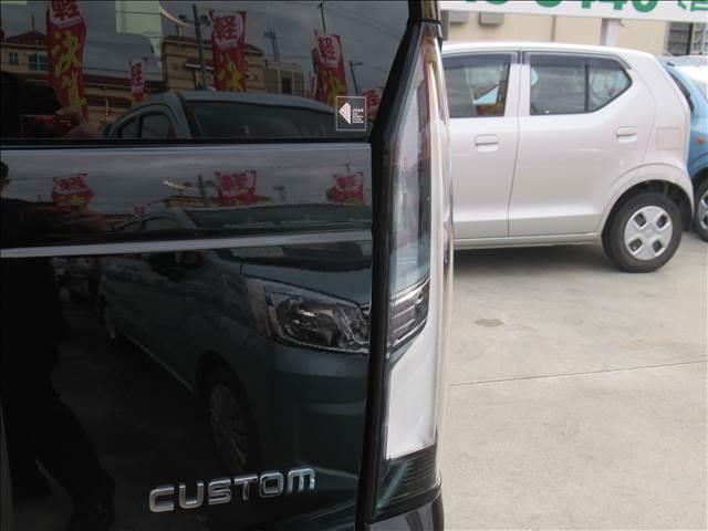 Ｎ－ＢＯＸカスタム Ｎ－ＢＯＸ　ＣＵＳＴＯＭ　届出済未使用車　４ＷＤ　電動スライドドア　シートヒーター　渋滞追従機能付アダプティブクルーズコントロール　ホンダセンシング　純正１４インチアルミ　フルＬＥＤヘッドランプ　ロールサンシェード（30枚目）