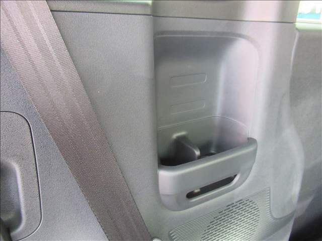 Ｎ－ＢＯＸカスタム Ｎ－ＢＯＸ　ＣＵＳＴＯＭ　届出済未使用車　４ＷＤ　電動スライドドア　シートヒーター　渋滞追従機能付アダプティブクルーズコントロール　ホンダセンシング　純正１４インチアルミ　フルＬＥＤヘッドランプ　ロールサンシェード（37枚目）