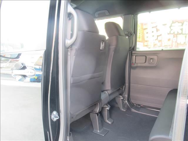 Ｎ－ＢＯＸカスタム Ｎ－ＢＯＸ　ＣＵＳＴＯＭ　届出済未使用車　４ＷＤ　電動スライドドア　シートヒーター　渋滞追従機能付アダプティブクルーズコントロール　ホンダセンシング　純正１４インチアルミ　フルＬＥＤヘッドランプ　ロールサンシェード（44枚目）