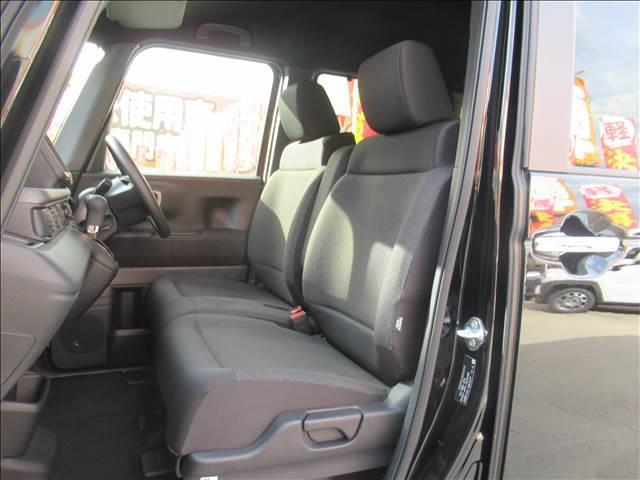 Ｎ－ＢＯＸカスタム Ｎ－ＢＯＸ　ＣＵＳＴＯＭ　届出済未使用車　４ＷＤ　電動スライドドア　シートヒーター　渋滞追従機能付アダプティブクルーズコントロール　ホンダセンシング　純正１４インチアルミ　フルＬＥＤヘッドランプ　ロールサンシェード（49枚目）