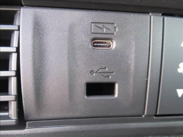 Ｎ－ＢＯＸカスタム Ｎ－ＢＯＸ　ＣＵＳＴＯＭ　届出済未使用車　４ＷＤ　電動スライドドア　シートヒーター　渋滞追従機能付アダプティブクルーズコントロール　ホンダセンシング　純正１４インチアルミ　フルＬＥＤヘッドランプ　ロールサンシェード（51枚目）