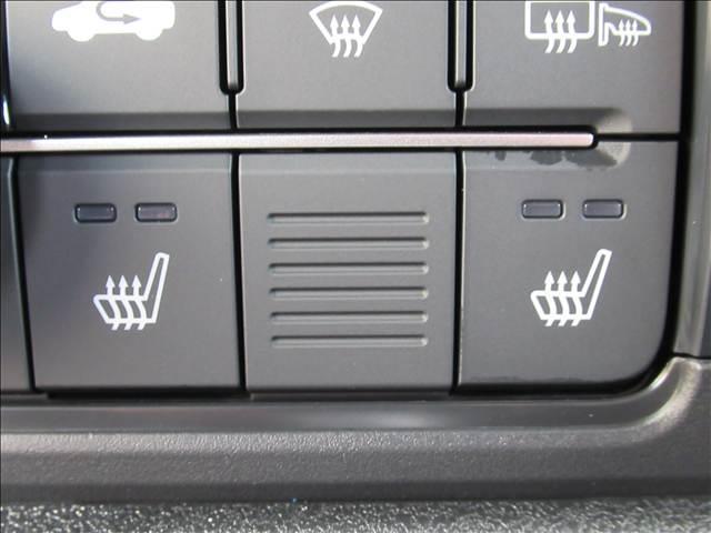 Ｎ－ＢＯＸカスタム ベースグレード　届出済未使用車　４ＷＤ　電動スライドドア　シートヒーター　渋滞追従付アダプティブクルーズコントロール　ホンダセンシング　ＬＥＤヘッドランプ　オートハイビーム　ブレーキホールド　チップアップシート（5枚目）