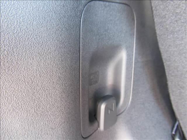 Ｎ－ＢＯＸカスタム ベースグレード　届出済未使用車　４ＷＤ　電動スライドドア　シートヒーター　渋滞追従付アダプティブクルーズコントロール　ホンダセンシング　ＬＥＤヘッドランプ　オートハイビーム　ブレーキホールド　チップアップシート（36枚目）