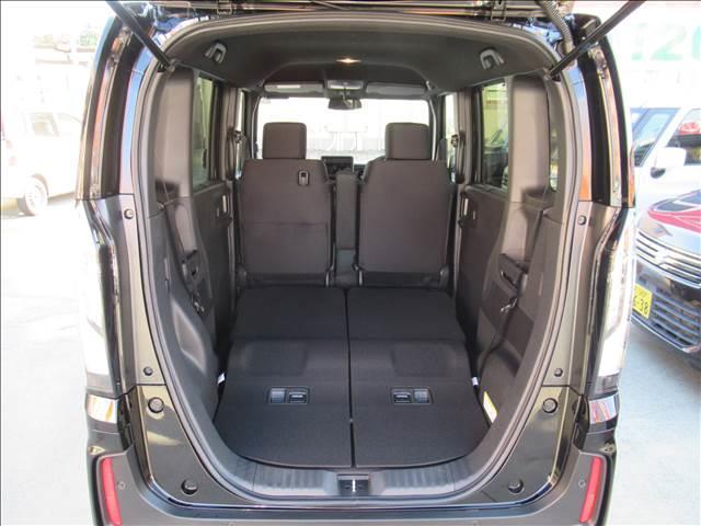 Ｎ－ＢＯＸカスタム ベースグレード　届出済未使用車　４ＷＤ　電動スライドドア　シートヒーター　渋滞追従付アダプティブクルーズコントロール　ホンダセンシング　ＬＥＤヘッドランプ　オートハイビーム　ブレーキホールド　チップアップシート（38枚目）