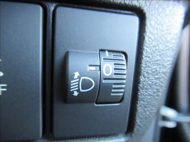 Ｎ－ＢＯＸカスタム ベースグレード　届出済未使用車　４ＷＤ　電動スライドドア　シートヒーター　渋滞追従付アダプティブクルーズコントロール　ホンダセンシング　ＬＥＤヘッドランプ　オートハイビーム　ブレーキホールド　チップアップシート（62枚目）