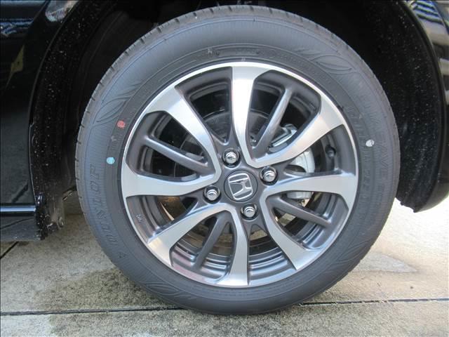 Ｎ－ＢＯＸカスタム ベースグレード　届出済未使用車　４ＷＤ　電動スライドドア　シートヒーター　渋滞追従付アダプティブクルーズコントロール　ホンダセンシング　ＬＥＤヘッドランプ　オートハイビーム　ブレーキホールド　チップアップシート（77枚目）