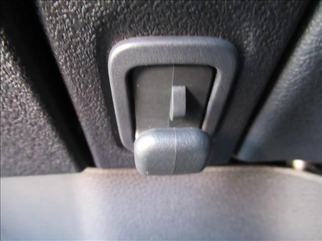 N-BOXカスタム ベースグレード 届出済未使用車 4WD 電動スライドドア シートヒーター 渋滞追従機能付アダプティブクルーズコントロール LEDヘッドランプ オートハイビーム ホンダセンシング 純正14インチAW チップアップシート(50枚目)