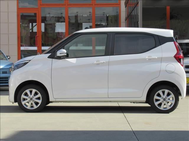 デイズ Ｘ　４ＷＤ　禁煙　純正９型ナビ　全方位モニター　フルセグ　Ｂｌｕｅｔｏｏｔｈ　純正前後ドライブレコーダー　シートヒーター　ＥＴＣ　ＬＥＤヘッドランプ　ステアリングスイッチ　純正１４インチアルミ（29枚目）