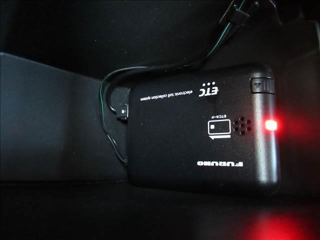 デイズ Ｂ　禁煙車　８型フローティングＳＤナビ　フルセグ　Ｂｌｕｅｔｏｏｔｈ　バックモニター　ＥＴＣ　ＵＳＢソケット　インテリジェントエマージェンシーブレーキ　オートライト　ハイビームアシスト　後席スライドレバー（5枚目）