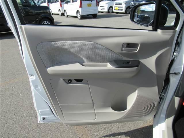 デイズ Ｓ　４ＷＤ　禁煙車　メモリーナビ　Ｂｌｕｅｔｏｏｔｈ　バックモニター　ドライブレコーダー　シートヒーター　ＵＳＢソケット　インテリジェントエマージェンシーブレーキ　オートライト　ハイビームアシスト（44枚目）