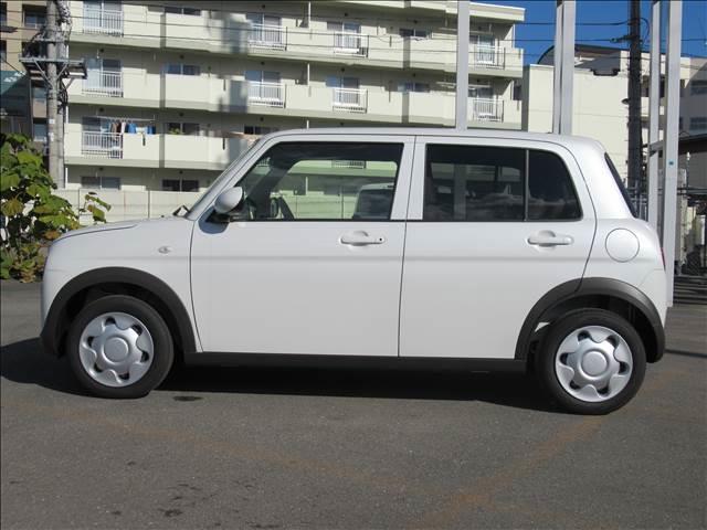 ふぃのの在庫をご覧いただきありがとうございます。総在庫台数６００台以上　届出済未使用車専門店でございます。ぜひ一度　　０１２０−１５３−４４０　までお問い合わせください。