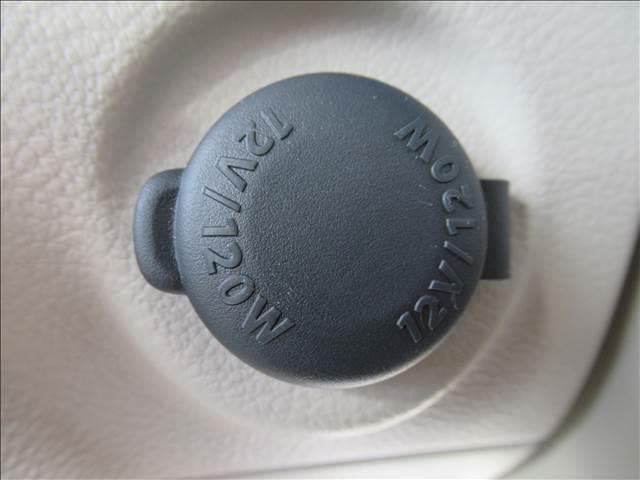 ふぃのの在庫をご覧いただきありがとうございます。総在庫台数６００台以上　届出済未使用車専門店でございます。ぜひ一度　　０１２０−１５３−４４０　までお問い合わせください。