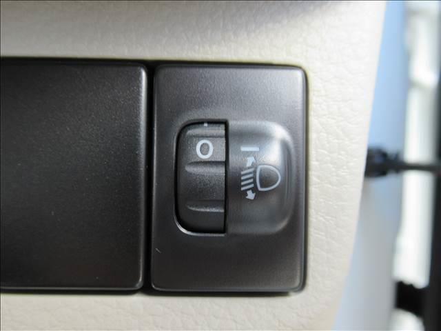 ふぃのの在庫をご覧いただきありがとうございます。総在庫台数６００台以上　届出済未使用車専門店でございます。ぜひ一度　　０１２０−１５３−４４０　までお問い合わせください。