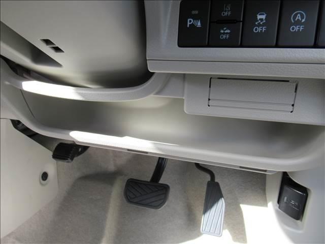 ふぃのの在庫をご覧いただきありがとうございます。総在庫台数６００台以上　届出済未使用車専門店でございます。ぜひ一度　　０１２０−１５３−４４０　までお問い合わせください。