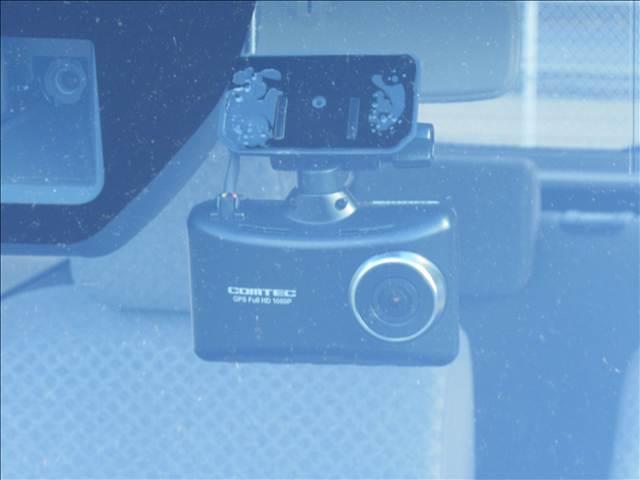 タント Ｌ　４ＷＤ　禁煙車　両側スライドドア　メモリーナビ　Ｂｌｕｅｔｏｏｔｈ　バックモニター　ＥＴＣ　ドライブレコーダー　シートヒーター　ＬＥＤヘッドランプ　スマートアシスト　オートライト　オートハイビーム（6枚目）