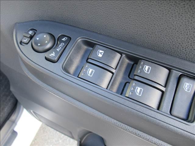 タント Ｌ　４ＷＤ　禁煙車　両側スライドドア　メモリーナビ　Ｂｌｕｅｔｏｏｔｈ　バックモニター　ＥＴＣ　ドライブレコーダー　シートヒーター　ＬＥＤヘッドランプ　スマートアシスト　オートライト　オートハイビーム（37枚目）