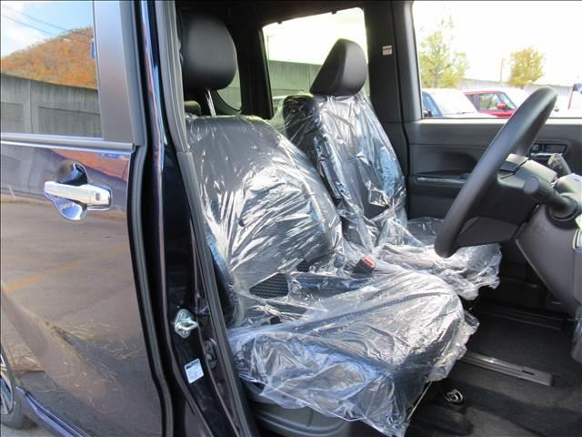 タント カスタムＸ　届出済未使用車　４ＷＤ　両側電動スライドドア　シートヒーター　ＵＳＢソケット　ハーフレザーシート　ＬＥＤヘッド　ＬＥＤフォグランプ　純正１４インチアルミ　電動パーキングブレーキ　スマートアシスト（7枚目）