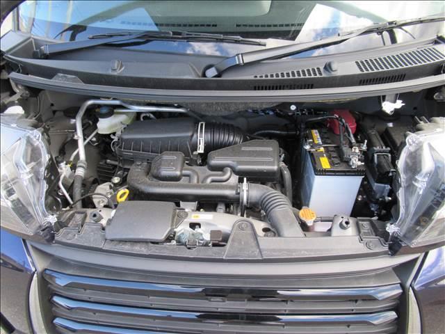 タント カスタムＸ　届出済未使用車　４ＷＤ　両側電動スライドドア　シートヒーター　ＵＳＢソケット　ハーフレザーシート　ＬＥＤヘッド　ＬＥＤフォグランプ　純正１４インチアルミ　電動パーキングブレーキ　スマートアシスト（12枚目）