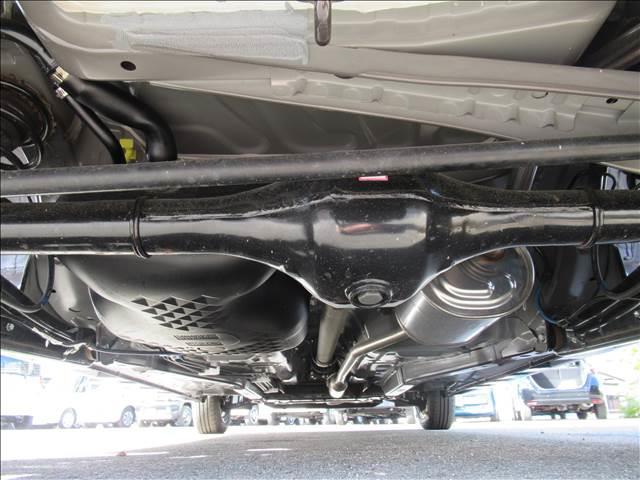 タント カスタムＸ　届出済未使用車　４ＷＤ　両側電動スライドドア　シートヒーター　ＵＳＢソケット　ハーフレザーシート　ＬＥＤヘッド　ＬＥＤフォグランプ　純正１４インチアルミ　電動パーキングブレーキ　スマートアシスト（13枚目）