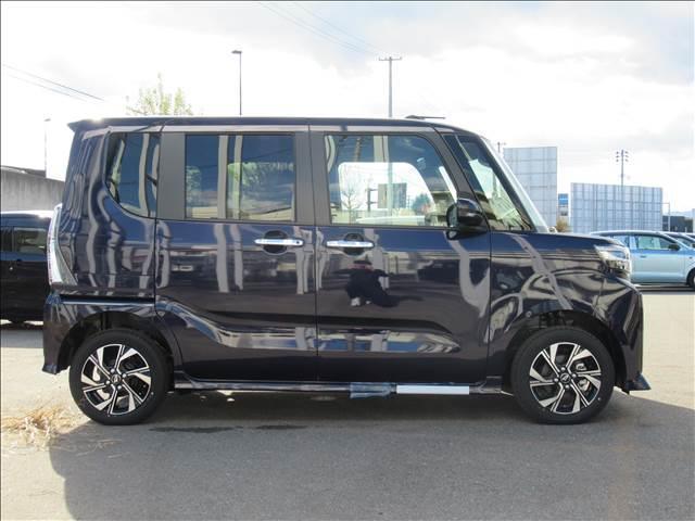 タント カスタムＸ　届出済未使用車　４ＷＤ　両側電動スライドドア　シートヒーター　ＵＳＢソケット　ハーフレザーシート　ＬＥＤヘッド　ＬＥＤフォグランプ　純正１４インチアルミ　電動パーキングブレーキ　スマートアシスト（25枚目）