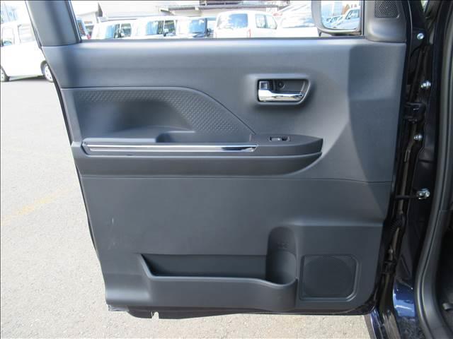 タント カスタムＸ　届出済未使用車　４ＷＤ　両側電動スライドドア　シートヒーター　ＵＳＢソケット　ハーフレザーシート　ＬＥＤヘッド　ＬＥＤフォグランプ　純正１４インチアルミ　電動パーキングブレーキ　スマートアシスト（44枚目）