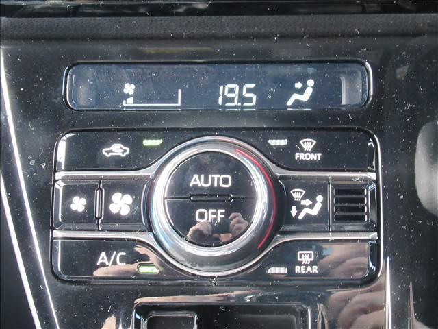 タント カスタムＸ　届出済未使用車　４ＷＤ　両側電動スライドドア　シートヒーター　ＵＳＢソケット　ハーフレザーシート　ＬＥＤヘッド　ＬＥＤフォグランプ　純正１４インチアルミ　電動パーキングブレーキ　スマートアシスト（52枚目）