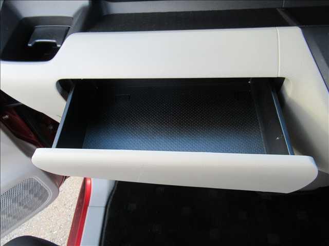 ｅＫスペース Ｍ　禁煙車　純正ＣＤオーディオ　ＡＵＸ接続　バックモニター　両側スライドドア　左スライドドア　　イージークローザー　ＬＥＤヘッドランプ　オートライト　オートマチックハイビームシートヒーター　ｅ－アシスト（47枚目）