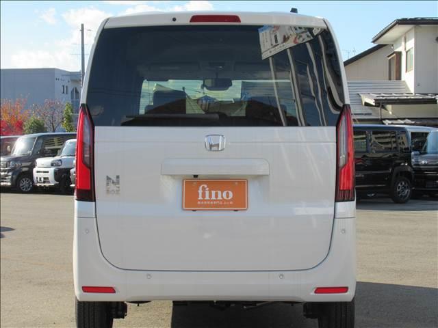 Ｎ－ＢＯＸ ベースグレード　届出済未使用車　４ＷＤ　電動スライドドア　シートヒーター　ホンダセンシング　渋滞追従機能付アダプティブクルーズコントロール　ＬＥＤヘッドランプ　オートハイビーム　充電用ＵＳＢタイプＣ端子（18枚目）