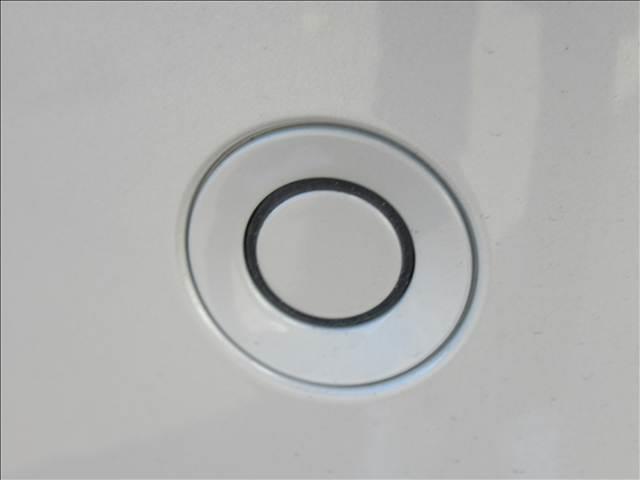 Ｎ－ＢＯＸ ベースグレード　届出済未使用車　４ＷＤ　電動スライドドア　シートヒーター　ホンダセンシング　渋滞追従機能付アダプティブクルーズコントロール　ＬＥＤヘッドランプ　オートハイビーム　充電用ＵＳＢタイプＣ端子（30枚目）