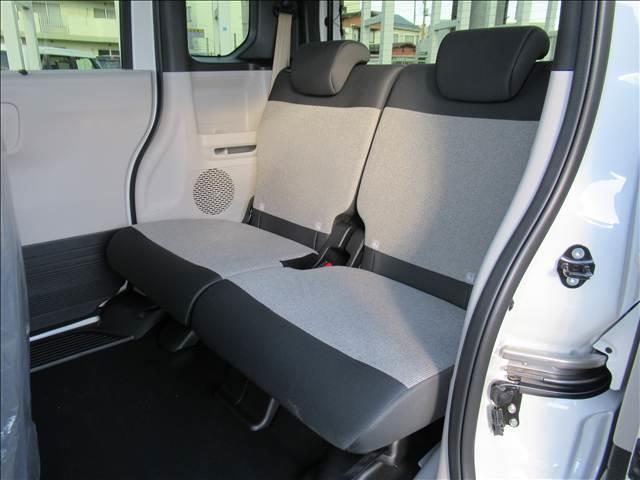 Ｎ－ＢＯＸ ベースグレード　届出済未使用車　４ＷＤ　電動スライドドア　シートヒーター　ホンダセンシング　渋滞追従機能付アダプティブクルーズコントロール　ＬＥＤヘッドランプ　オートハイビーム　充電用ＵＳＢタイプＣ端子（50枚目）