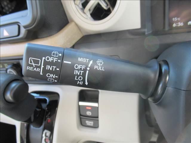 Ｎ－ＢＯＸ ベースグレード　届出済未使用車　４ＷＤ　電動スライドドア　シートヒーター　ホンダセンシング　渋滞追従機能付アダプティブクルーズコントロール　ＬＥＤヘッドランプ　オートハイビーム　充電用ＵＳＢタイプＣ端子（65枚目）