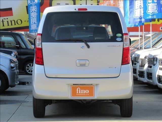 ワゴンＲ ＦＸ　４ＷＤ　禁煙車　純正ＣＤオーディオ　シートヒーター　電動格納ヒーテッドドアミラー　ヘッドライトレベライザー　エネチャージ　アイドリングストップ　バニティーミラー　オートエアコン　社外１４インチアルミ（10枚目）