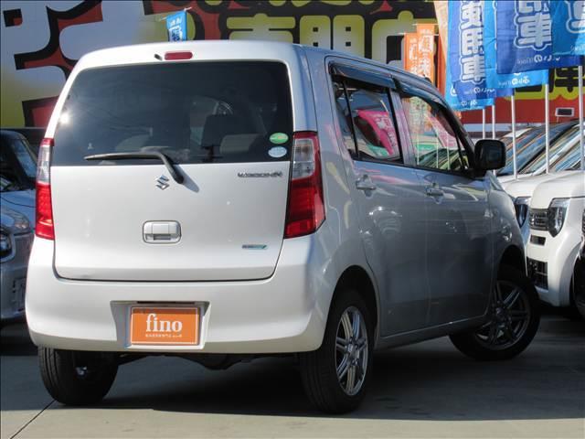 ワゴンＲ ＦＸ　４ＷＤ　禁煙車　純正ＣＤオーディオ　シートヒーター　電動格納ヒーテッドドアミラー　ヘッドライトレベライザー　エネチャージ　アイドリングストップ　バニティーミラー　オートエアコン　社外１４インチアルミ（24枚目）