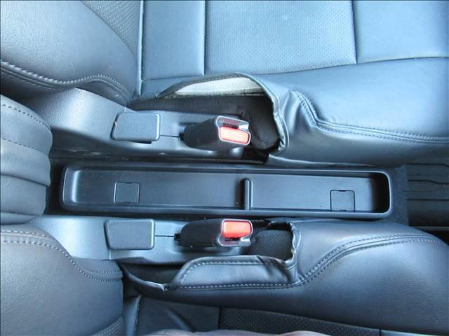 アトレー RS 4WD ターボ 禁煙車 両側電動スライドドア メモリーナビ フルセグ Bluetooth DVD再生 バックモニター ドライブレコーダー ウェルカムオープン機能付(61枚目)