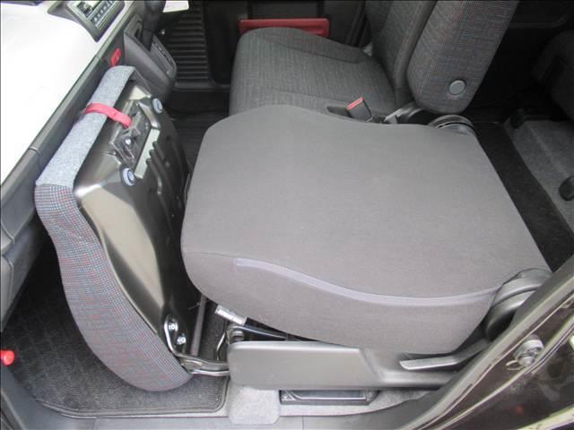 スペーシア ハイブリッドＧ　４ＷＤ　禁煙車　ＨＤＤナビ　Ｂｌｕｅｔｏｏｔｈ　バックカメラ　ＥＴＣ　ドライブレコーダー　シートヒーター　ヘッドライトレベライザー　横滑り防止装置　オートライト　　ヒーター付電動格納ドアミラー（45枚目）