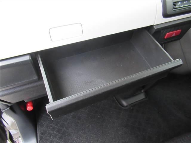 スペーシア ハイブリッドＧ　４ＷＤ　禁煙車　ＨＤＤナビ　Ｂｌｕｅｔｏｏｔｈ　バックカメラ　ＥＴＣ　ドライブレコーダー　シートヒーター　ヘッドライトレベライザー　横滑り防止装置　オートライト　　ヒーター付電動格納ドアミラー（49枚目）