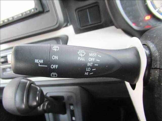 スペーシア ハイブリッドＧ　４ＷＤ　禁煙車　ＨＤＤナビ　Ｂｌｕｅｔｏｏｔｈ　バックカメラ　ＥＴＣ　ドライブレコーダー　シートヒーター　ヘッドライトレベライザー　横滑り防止装置　オートライト　　ヒーター付電動格納ドアミラー（75枚目）