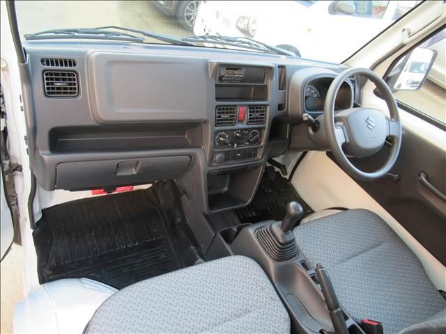 キャリイトラック KCエアコン・パワステ 4WD 禁煙車 マニュアルエアコン MT 3方開荷台 ラジオ パワーステアリング ハロゲンヘッドランプ ドリンクホルダー シガーソケット 運転席エアバック 助手席エアバック(2枚目)