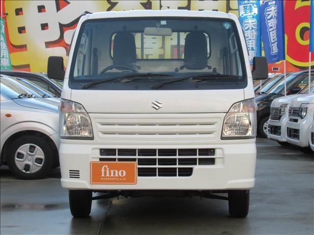 キャリイトラック KCエアコン・パワステ 4WD 禁煙車 マニュアルエアコン MT 3方開荷台 ラジオ パワーステアリング ハロゲンヘッドランプ ドリンクホルダー シガーソケット 運転席エアバック 助手席エアバック(9枚目)