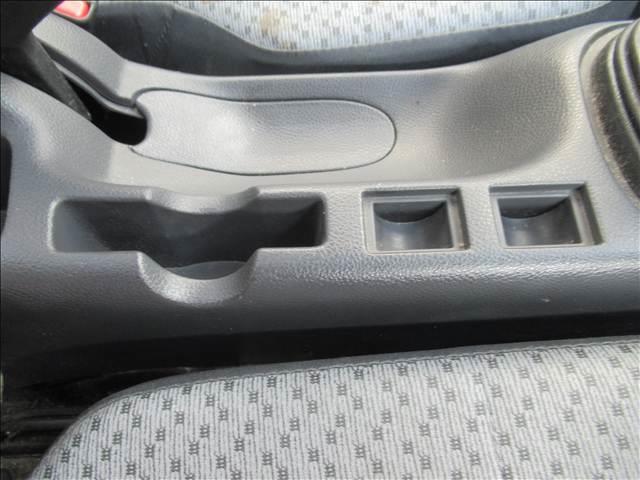 キャリイトラック KCエアコン・パワステ 4WD 禁煙車 マニュアルエアコン MT 3方開荷台 ラジオ パワーステアリング ハロゲンヘッドランプ ドリンクホルダー シガーソケット 運転席エアバック 助手席エアバック(50枚目)