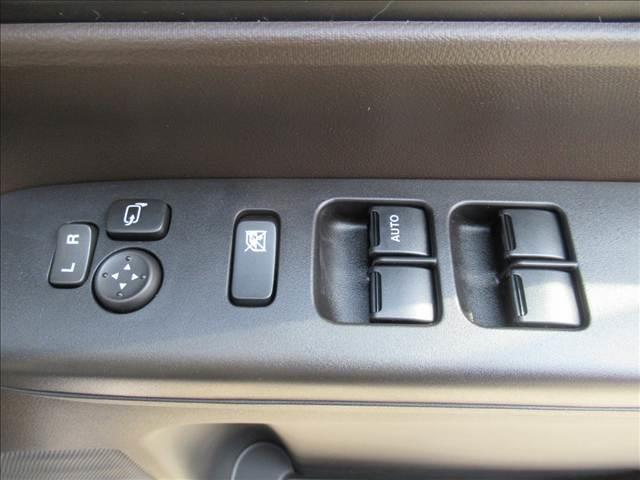 スペーシア ハイブリッドＧ　届出済未使用車　４ＷＤ　両側スライドドア　セーフティサポート　デュアルセンサーブレーキサポート２　標識認識機能　車線逸脱抑制機能　ハイビームアシスト　オートライト　ＬＥＤヘッドランプ　誤発進抑制機能（47枚目）