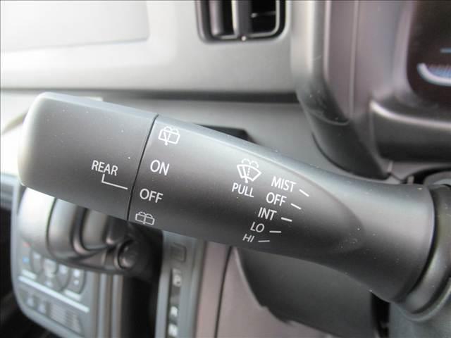 スペーシア ハイブリッドＧ　届出済未使用車　４ＷＤ　両側スライドドア　セーフティサポート　デュアルセンサーブレーキサポート２　標識認識機能　車線逸脱抑制機能　ハイビームアシスト　オートライト　ＬＥＤヘッドランプ　誤発進抑制機能（68枚目）