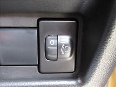 �ڥإåɥ饤�ȥ�٥饤��������֤����Ի��饤�Ȥ��Ť����������˥إåɥ饤�Ȥι⤵��Ĵ�����뵡ǽ�Ǥ��������ߤι⤵��Ĵ���Ǥ��ޤ��� 4