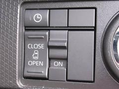 ����ư���饤�ɥɥ��۽����ʤ���ư�ǳ��ĤǤ��ޤ����Ҷ��ξ��ߤ�˱�ž��¦���鳫������Τ����������Ǥ��� 5