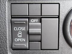 ����ư���饤�ɥɥ��۽����ʤ���ư�ǳ��ĤǤ��ޤ����Ҷ��ξ��ߤ�˱�ž��¦���鳫������Τ����������Ǥ��� 4