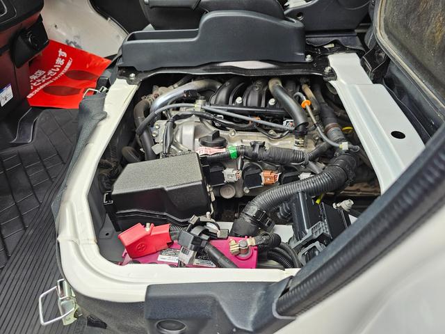ハイゼットカーゴ ＤＸ　切り替え式４ＷＤ車検９年１０月・新品国産スタッドレスタイヤ新品ホイール新品国産夏タイヤ純正ラジオＥＴＣアイドリングＳＴＯＰキーレス両側スライドドア前席パワーウインドウＡＢＳタイベルチェーン取説・記録簿（43枚目）