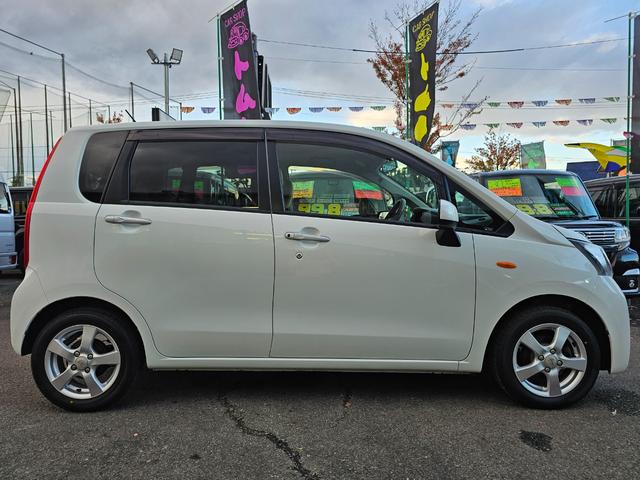 ムーヴ Ｘ　車検９年１１月エコアイドル社外ナビＴＶブルートゥース社外バックカメラ新品国産夏タイヤ社外アルミＡＢＳスマートキー・エンジンプッシュスタートＳＲＳエアバック・タイベル交換不要チェーンＰＶガラス取扱説明書（5枚目）