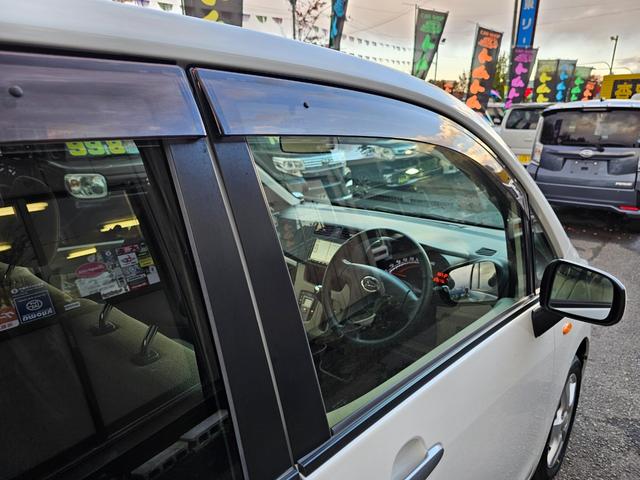 ムーヴ Ｘ　車検９年１１月エコアイドル社外ナビＴＶブルートゥース社外バックカメラ新品国産夏タイヤ社外アルミＡＢＳスマートキー・エンジンプッシュスタートＳＲＳエアバック・タイベル交換不要チェーンＰＶガラス取扱説明書（11枚目）