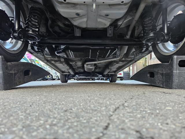 ムーヴ Ｘ　車検９年１１月エコアイドル社外ナビＴＶブルートゥース社外バックカメラ新品国産夏タイヤ社外アルミＡＢＳスマートキー・エンジンプッシュスタートＳＲＳエアバック・タイベル交換不要チェーンＰＶガラス取扱説明書（42枚目）