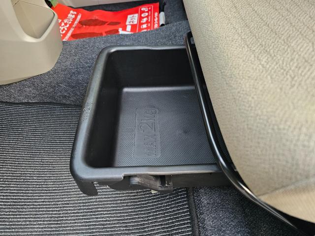 ムーヴ Ｘ　車検９年１１月エコアイドル社外ナビＴＶブルートゥース社外バックカメラ新品国産夏タイヤ社外アルミＡＢＳスマートキー・エンジンプッシュスタートＳＲＳエアバック・タイベル交換不要チェーンＰＶガラス取扱説明書（50枚目）